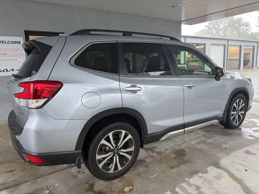 Ice Silver Metallic 2019 Subaru Forester Limited