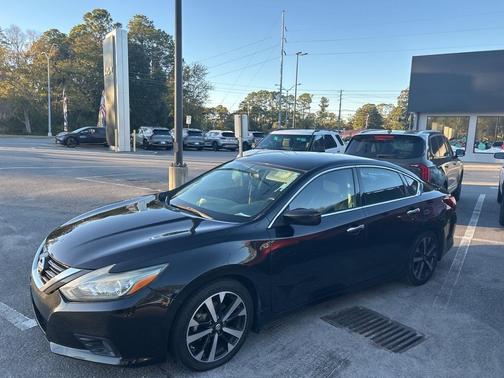 2018 Nissan Altima 2.5 SR