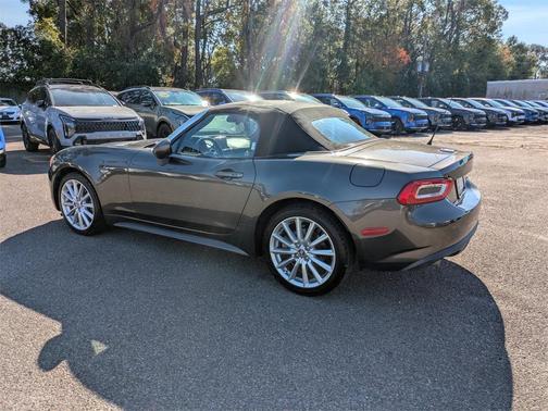 2017 FIAT 124 Spider Lusso