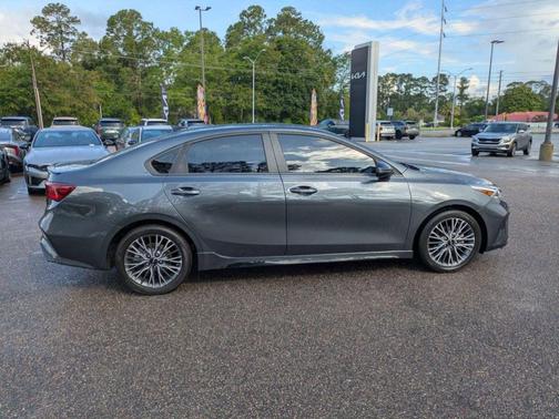 Gravity Gray 2024 Kia Forte GT-Line