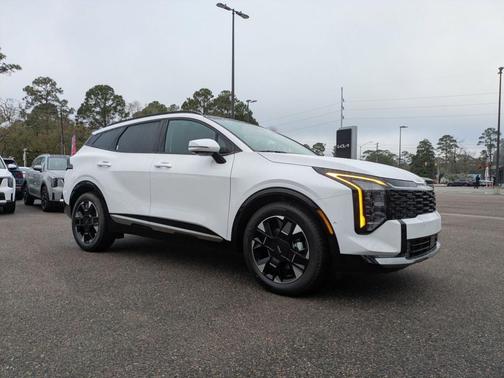 Glacial White Pearl 2026 Kia Sportage SX-Prestige