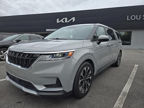 2022 Kia Carnival EX