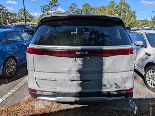 2022 Kia Carnival EX