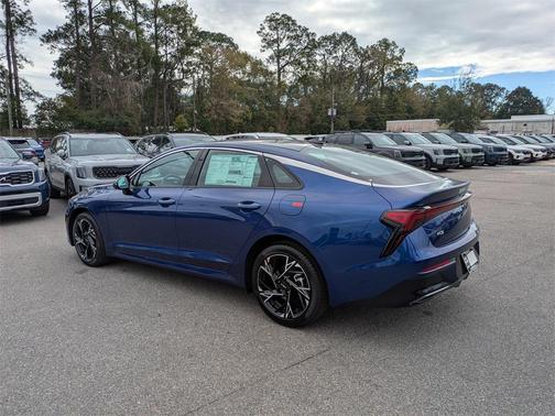 2026 Kia K5 GT-Line