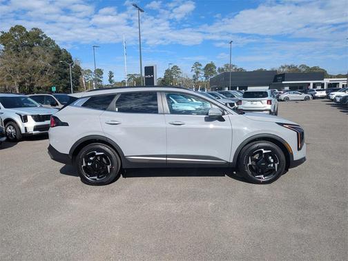 2026 Kia Sportage Hybrid X-Line