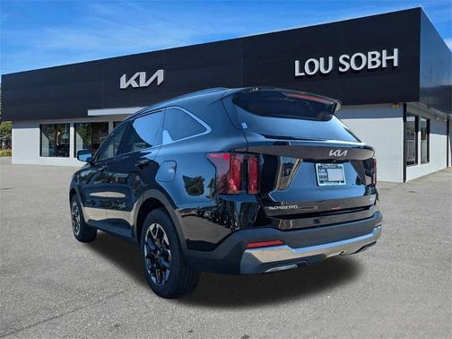 2025 Kia Sorento S