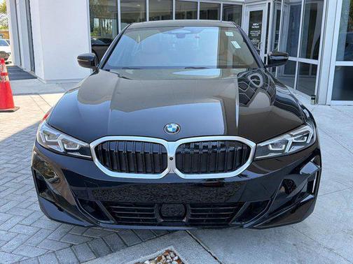 Jet Black 2026 BMW 330 330i