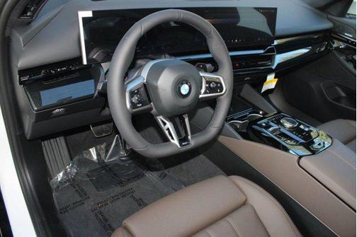 2026 BMW 530 i xDrive
