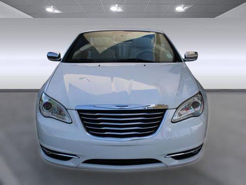 2011 Chrysler 200 Limited