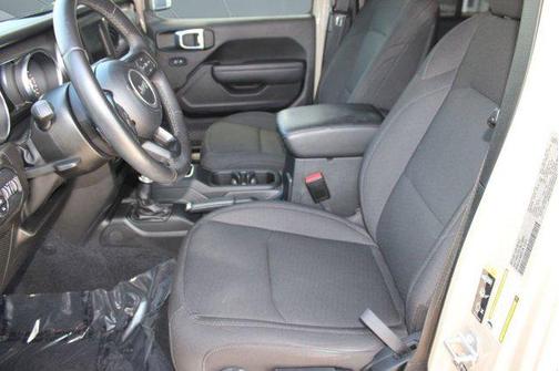 2022 Jeep Gladiator Willys 4x4