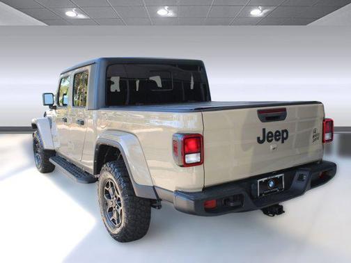 2022 Jeep Gladiator Willys 4x4