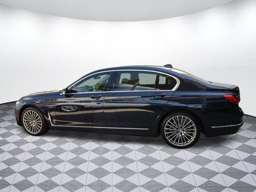 2020 BMW 740 xDrive
