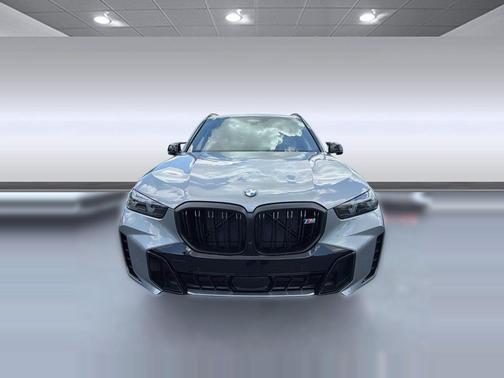 Skyscraper Grey Metallic 2026 BMW X5 M60i