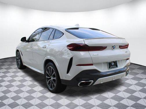2022 BMW X6 xDrive40i