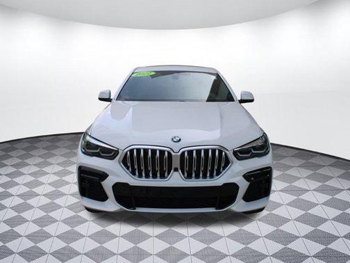 2022 BMW X6 xDrive40i