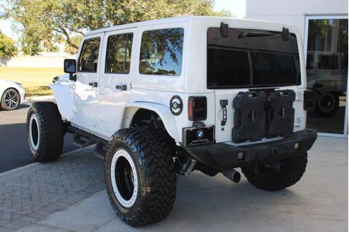 2013 Jeep Wrangler Unlimited Sahara