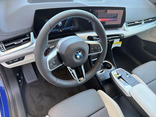 Portimao Blue Metallic 2026 BMW X1 xDrive28i