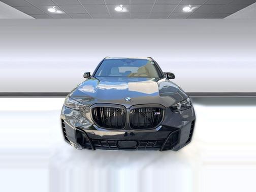 Dravit Grey Metallic 2026 BMW X5 M60i