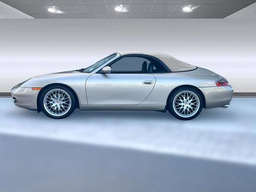 2000 Porsche 911 Carrera Cabriolet