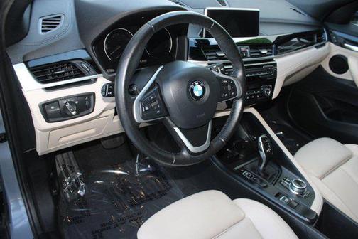 2022 BMW X2 sDrive28i