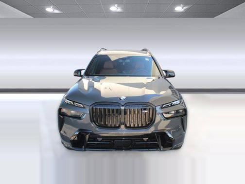 2026 BMW X7 M60i