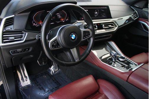 2020 BMW X6 M50i