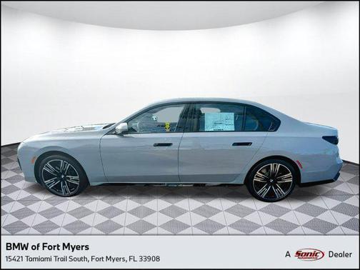2025 BMW 760 i xDrive