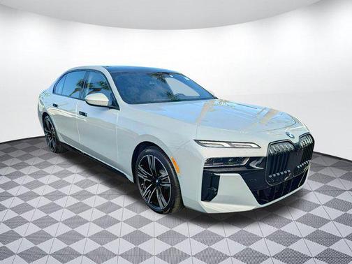 2025 BMW 760 i xDrive