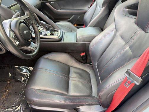 2017 Jaguar F-TYPE Premium