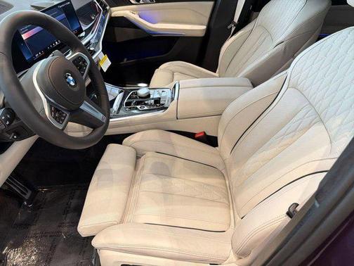 (Special Order) Cosmos Black M 2026 BMW X5 xDrive40i