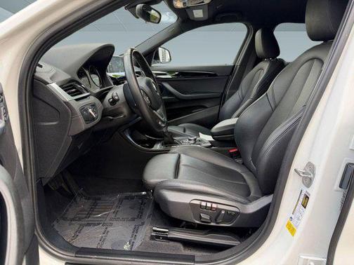 Alpine White 2019 BMW X2 sDrive28i