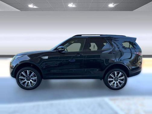 Black 2019 Land Rover Discovery HSE
