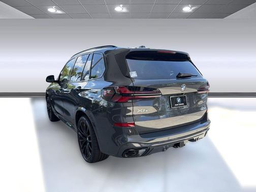 Dravit Grey Metallic 2026 BMW X5 xDrive40i