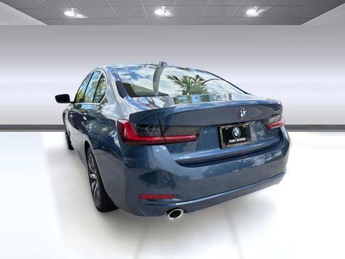 Arctic Race Blue Metallic 2026 BMW 330 330i