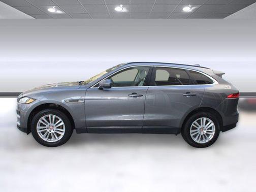 2017 Jaguar F-PACE 35t Prestige