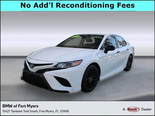 2020 Toyota Camry SE