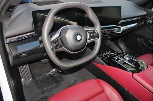 2025 BMW 540 xDrive