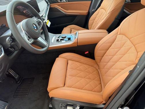 Black Sapphire Metallic 2026 BMW X5 sDrive40i