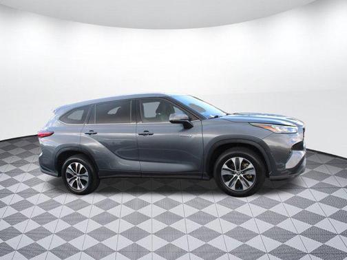 2020 Toyota Highlander Hybrid XLE