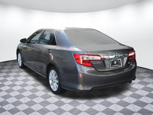 2014 Toyota Camry Hybrid XLE