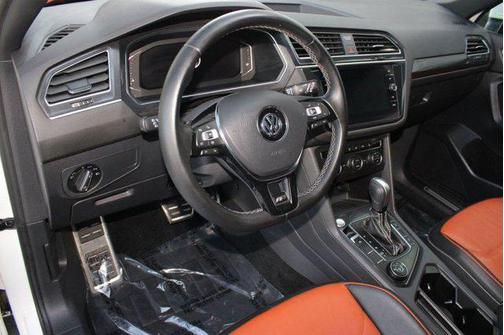 2021 Volkswagen Tiguan 2.0T SEL R-Line 4MOTION