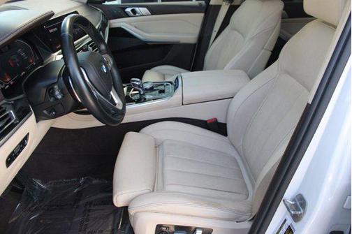 2019 BMW X7 xDrive40i