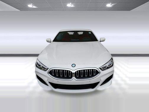 2025 BMW 840 i