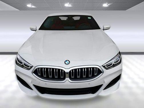 2025 BMW 840 i