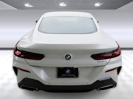 2025 BMW 840 i