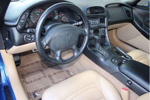2002 Chevrolet Corvette Base