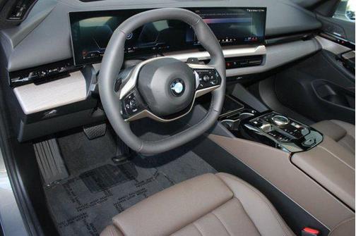 2026 BMW 530 530i