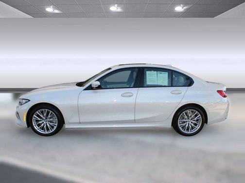 2023 BMW 330 330i