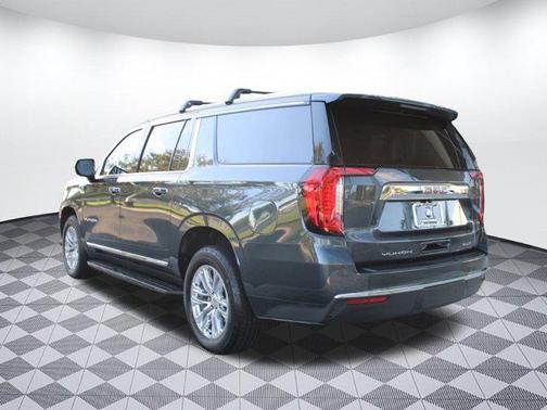 2021 GMC Yukon XL SLT