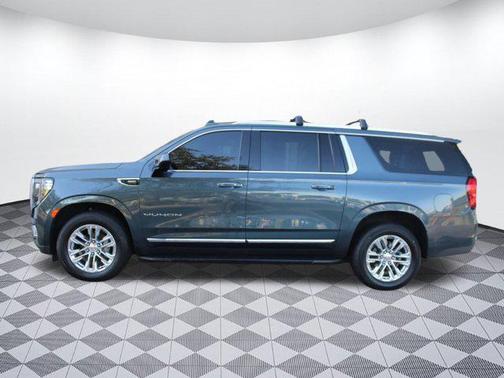 2021 GMC Yukon XL SLT